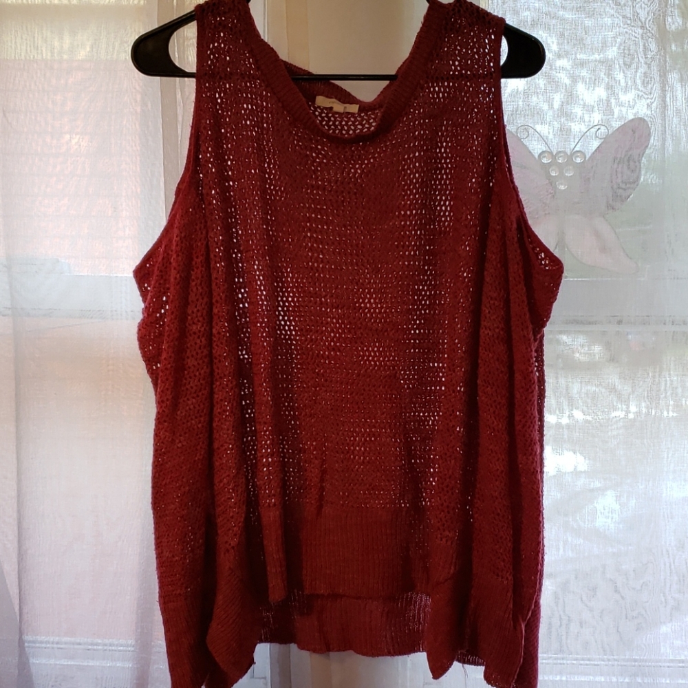 Maurices sweater